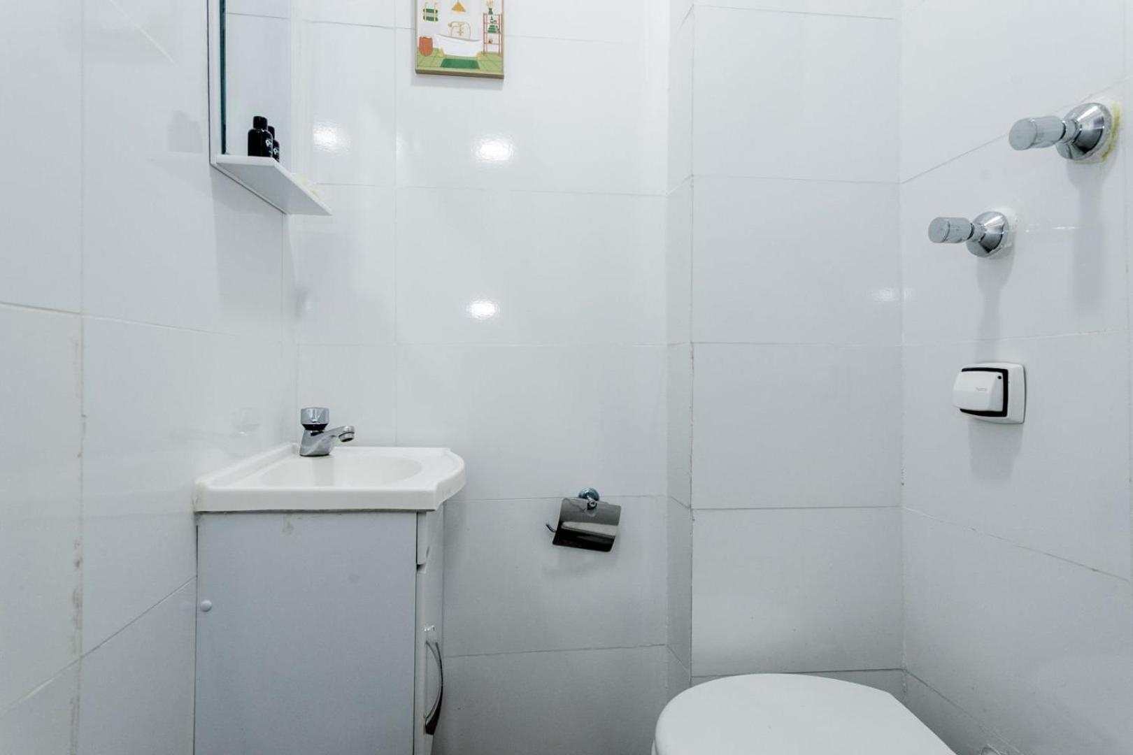 Apartamento Duplex A 80m Da De Copacabana | Rpu 72/811 *